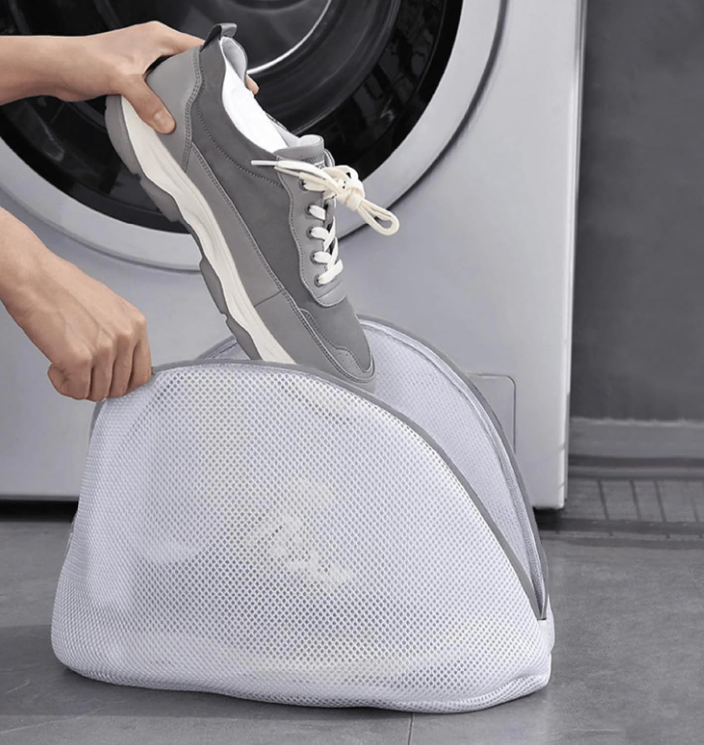 SHOE WASHING BAG WHITE